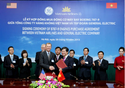 Vietnam Airlines mua 40 động cơ GEnx cho Boeing 787 Dreamliner