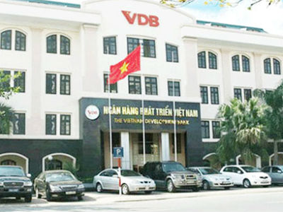 Ông Trần Bá Huân giữ chức vụ Tổng giám đốc VDB