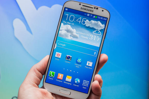 Samsung Galaxy S5 hé lộ qua những tin đồn