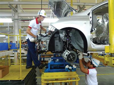 Tạm khoanh hàng trăm tỷ đồng nợ thuế của Nissan