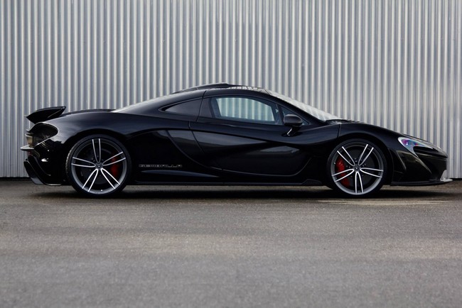 Bản độ McLaren P1 đầu tiên trên thế giới 4