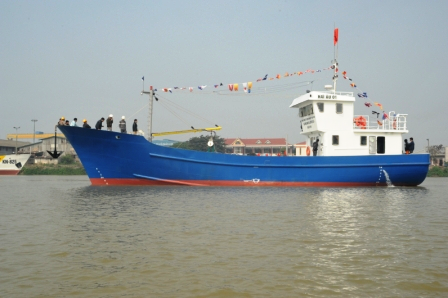 Tàu đánh cá vỏ thép TK V011-01