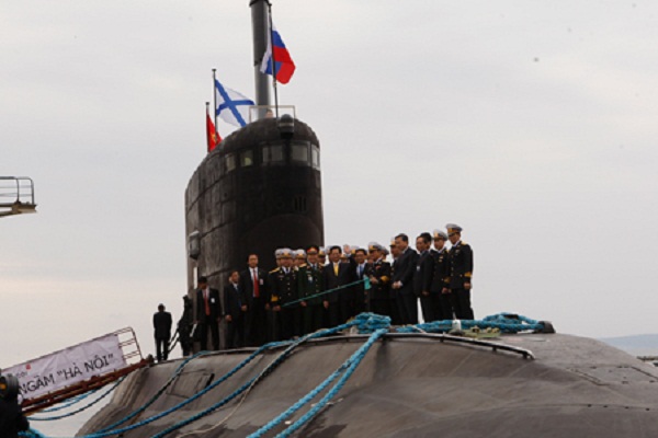 Tàu ngầm Kilo Hà Nội đã tới quần đảo Trường Sa