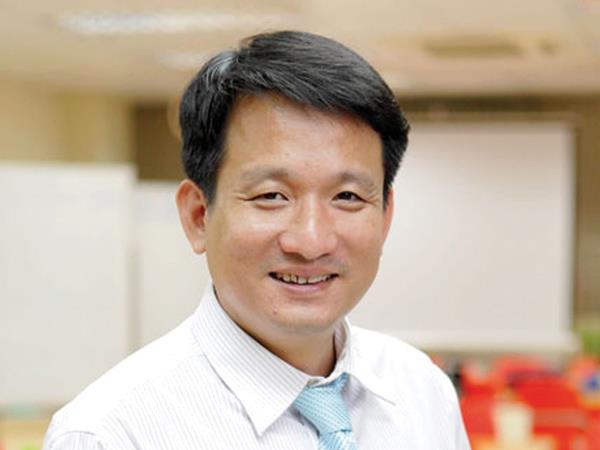Ông Nguyễn Đình Tùng, Tổng giám đốc OCB