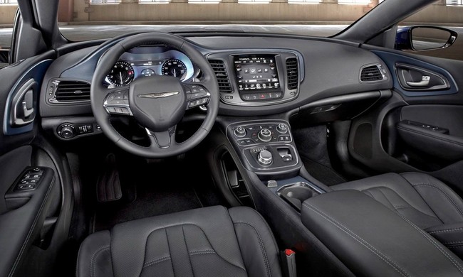 Chrysler 200 phiên bản 2015 lộ diện đầy đủ 15