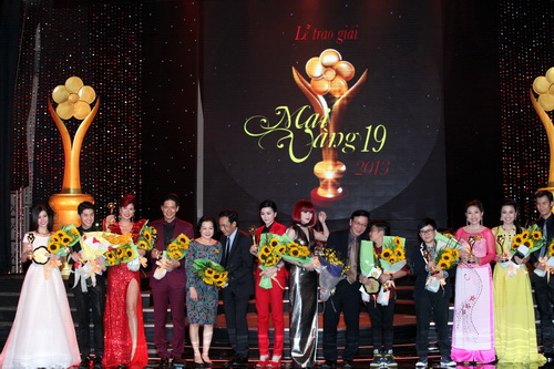 Quang Anh được đặc cách nhận Giải Mai vàng 2013