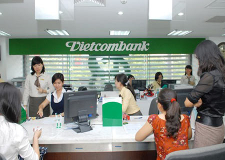 Dùng dịch vụ IB@nking của Vietcombank: Khách hàng chịu thiệt