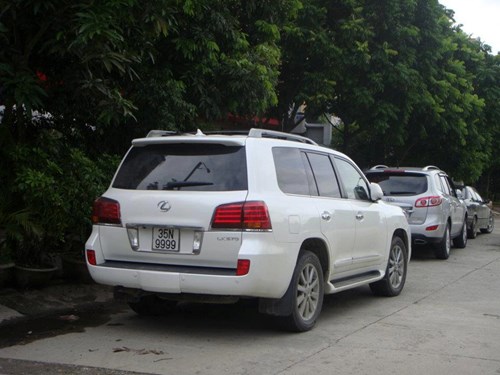 Khám phá dàn Lexus biển số độc của đại gia Ninh Bình, ảnh 8