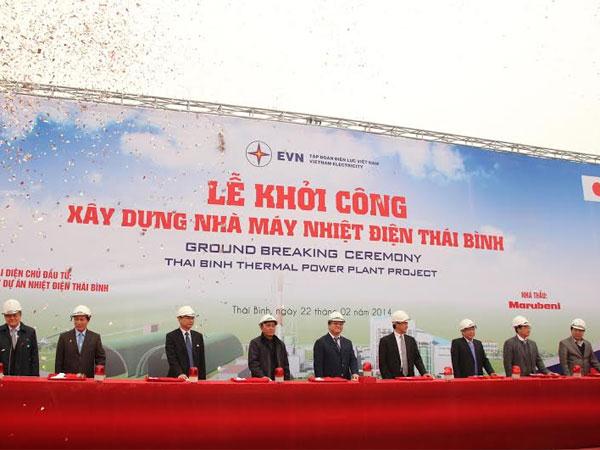 Phó Thủ tướng Hoàng Trung Hải cùng lãnh đạo EVN và nhà thầu Nhật Bản ấn nút khởi công xây dựng Nhà máy Nhiệt điện Thái Bình Bình