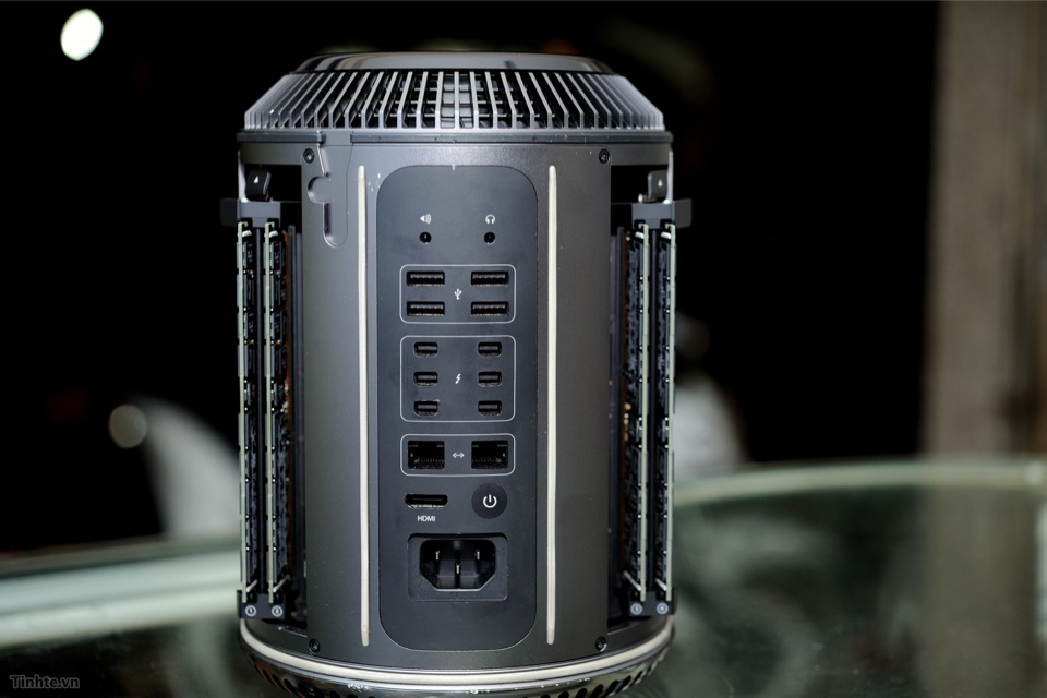 Mac Pro về Việt Nam, giá 160 triệu đồng 11