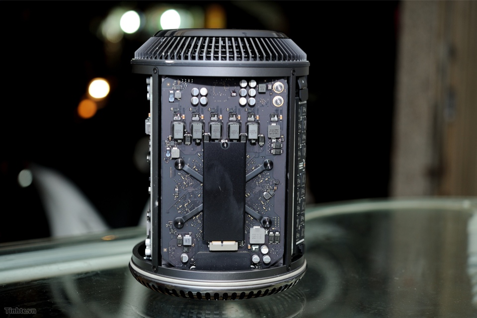 Mac Pro về Việt Nam, giá 160 triệu đồng 12