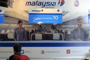 Cổ phiếu Malaysia Airlines tụt dốc sau vụ máy bay mất tích