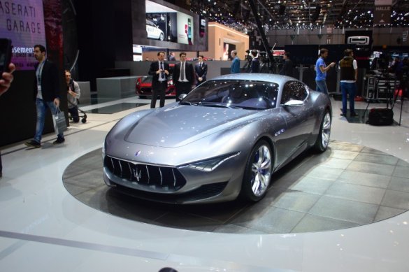 Maserati ra mẫu đặc biệt kỷ niệm 100 năm thành lập 2