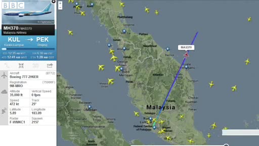 Khoảnh khắc máy bay Malaysia biến mất