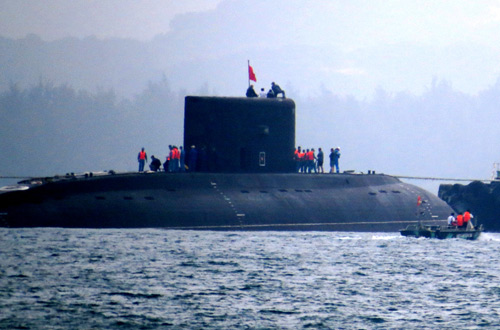 Tàu ngầm Kilo TP Hồ Chí Minh đã hoà mình vào biển Tổ quốc