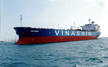 Vinashinlines làm thủ tục phá sản sẽ kết thúc một lộ trình đầu tư sai lầm trong vận tải biển của Vinashin