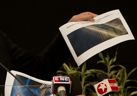Phát hiện thêm hàng trăm vật thể nghi mảnh vỡ máy bay MH370, ảnh 5