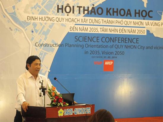 Ông Nguyễn Bá Thanh góp ý quy hoạch Quy Nhơn