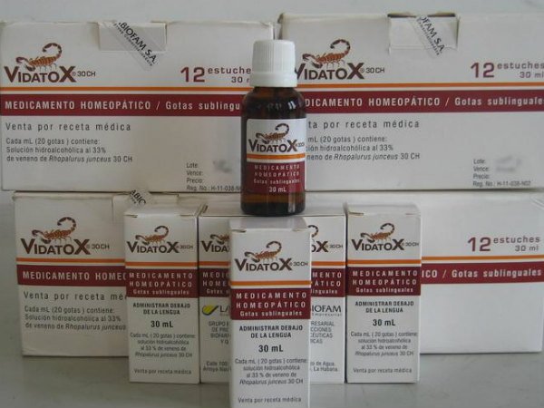 Hàng loạt nhà thuốc bán Vidatox chữa ung thư không rõ nguồn gốc