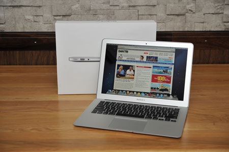 Apple giảm tới 200 USD cho mỗi chiếc MacBook Air 2013