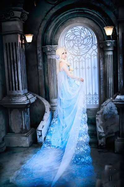 Elsa – Nữ hoàng băng giá trong