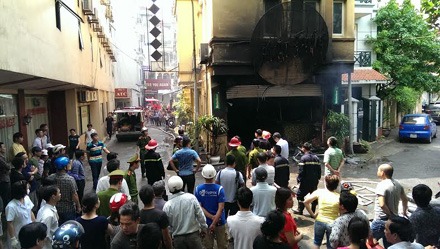 Hình ảnh vụ cháy quán Karaoke Nhật Thực khiến 5 người tử vong