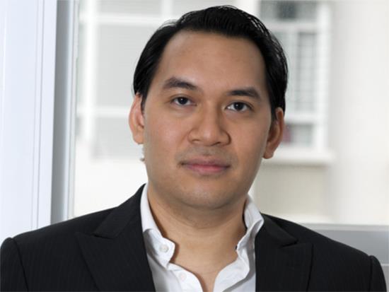 CEO Peter Phạm: Phượng hoàng bay ngược kim tự tháp