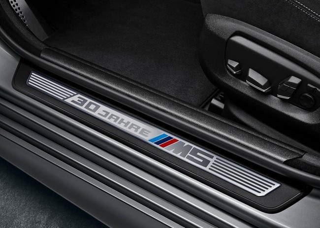 BMW M5 bản đặc biệt có công suất khủng 600 mã lực 10