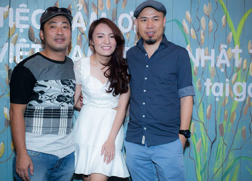 Quán quân  Vietnam Idol 2014 mở tiệc mừng chiến thắng