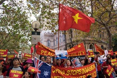 Cộng đồng người Việt tại Sydney biểu tình phản đối Trung Quốc