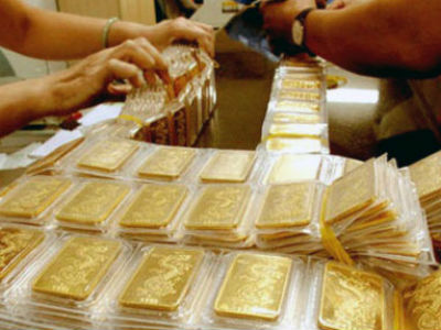 Tỷ giá hạ nhiệt, vàng lấy lại mốc 36 triệu đồng/lượng