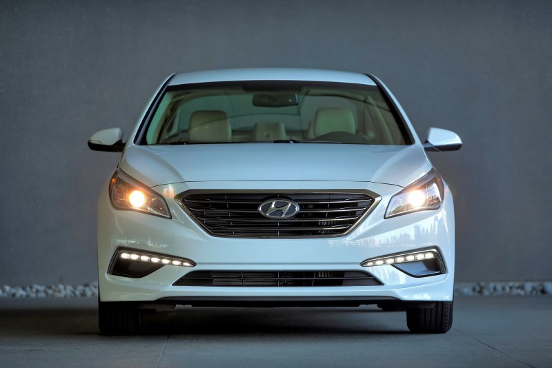 Hyundai Sonata Eco 2015 đi 100km hết 6,2 lít xăng