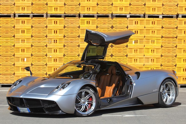 Mark Zukerberg sẽ sở hữu 'thần gió' Pagani Huayra?