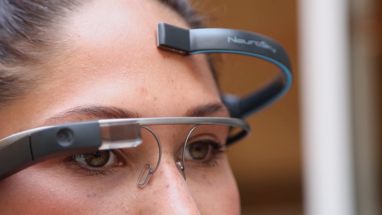 Có thể ra lệnh cho siêu kính Google Glass bằng ý nghĩ