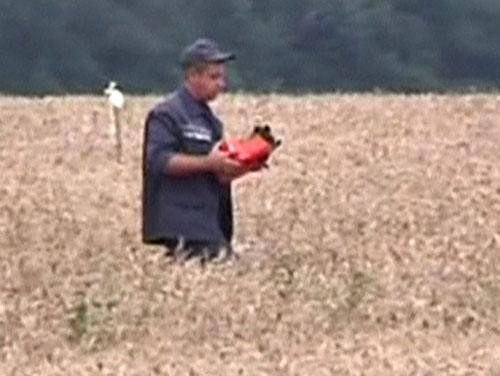 Lộ Video về hộp đen máy bay MH17