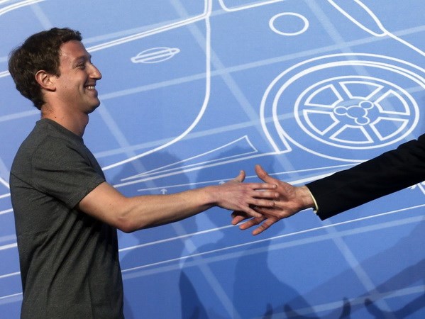 Mark Zuckerberg tỷ phú 