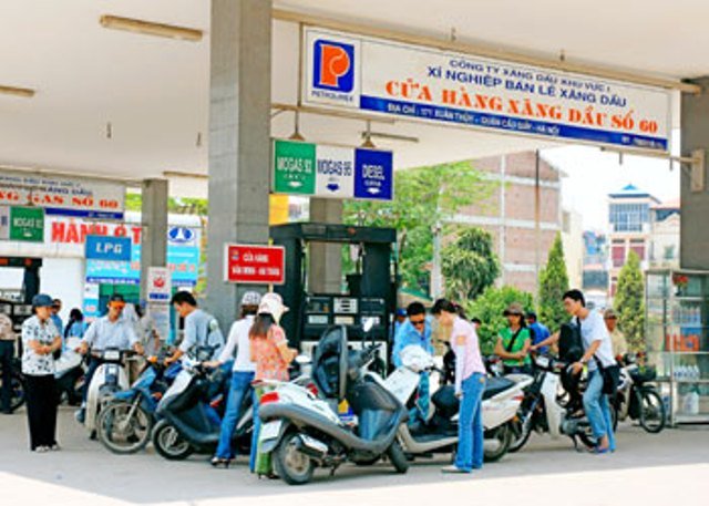 Petrolimex than lãi ít, phải 