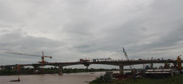 Thái Bình: Hợp long cầu Trà Giang vượt sông Trà Lý