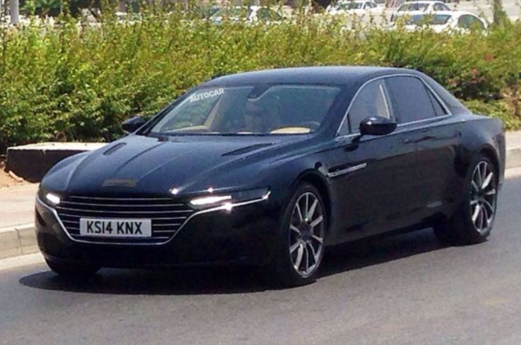 Aston Martin Lagonda đến Oman chạy thử