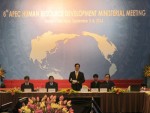 Phát triển nguồn nhân lực APEC đồng đều và bền vững