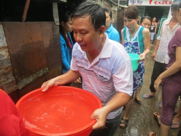 Cháy lớn ngay trung tâm thành phố Long Xuyên