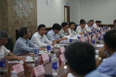 Bộ trưởng Bùi Quang Vinh làm việc tại văn phòng Công ty Hưng Nghiệp Fomosa