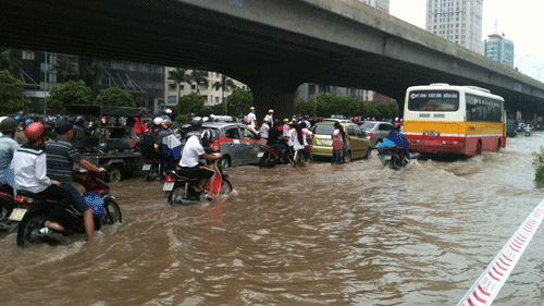 Hà Nội đề phòng ngập lụt nặng do ảnh hưởng bão số 3