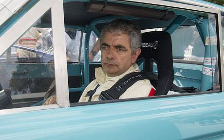 Mr. Bean gặp tai nạn, bảo hiểm mất chi phí sửa chữa xe kỷ lục