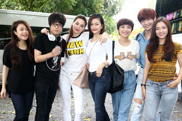 Học trò Hà Hồ 