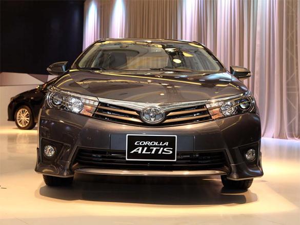 Định giá Toyota Altis 2014  VnExpress