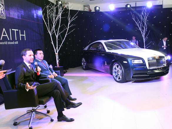 Rolls Royce: Siêu xe đợi siêu nhân