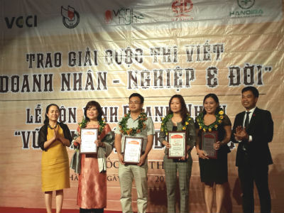 Vinh danh “nghiệp và đời” của doanh nhân