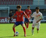 Công Phượng được Nhật, Hàn Quốc mời sang thi đấu