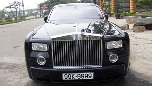 Những đại gia không 'hợp mệnh' với siêu xe Rolls Royce